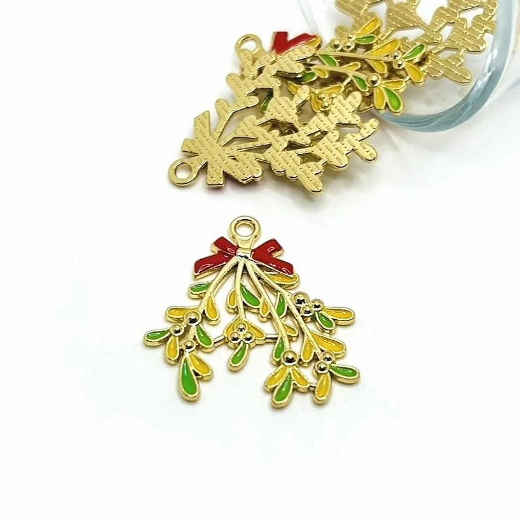 1, 4, or 20 Pieces: Enamel Christmas Mistletoe Charms