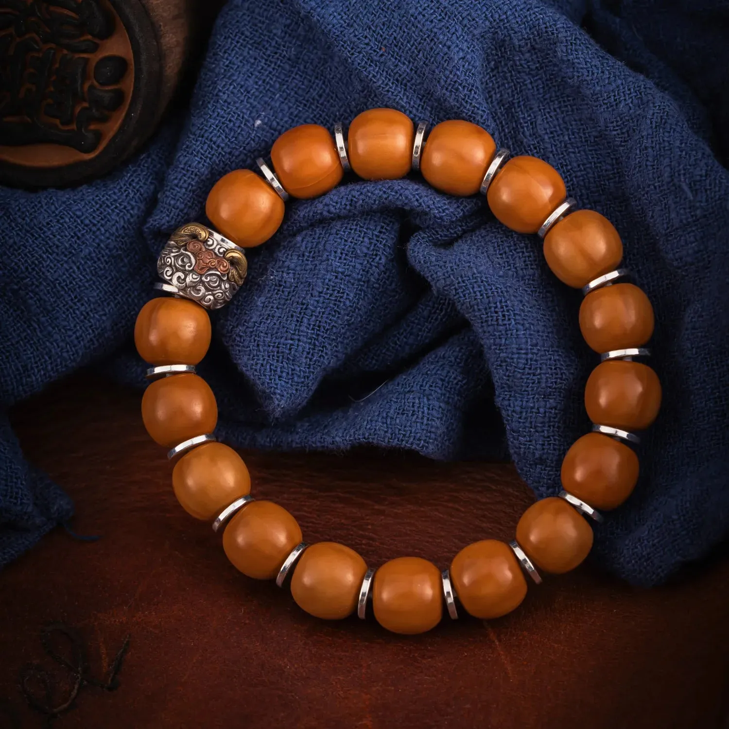 Kui Niu Bead