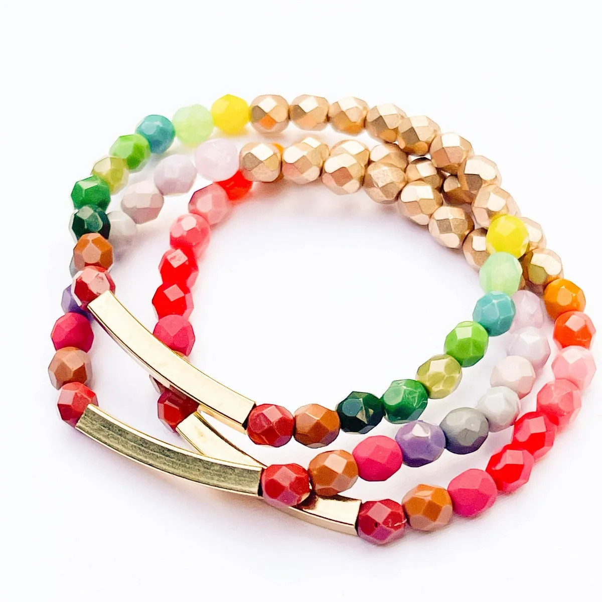 Nest Pretty Things | Colorful Red Ombre Bead Bracelet